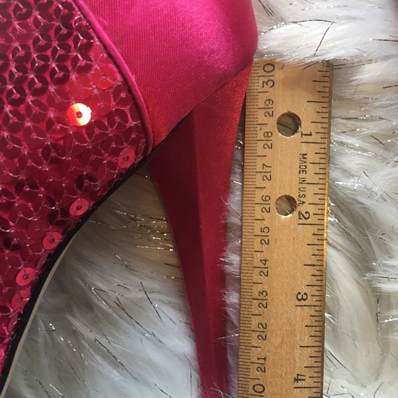 Bebe Nicole Barbie Pink Heels Size 7 - Picture 6 of 8